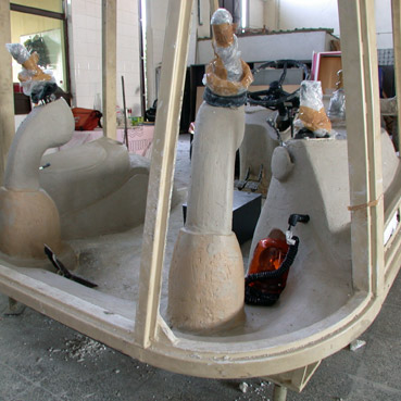 backhoe-loader-885-18